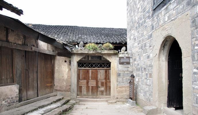 广东女子给朋友餐厅捧场被坑消费几千元,被朋友杀熟你会怎么做?-专业有问必答平台